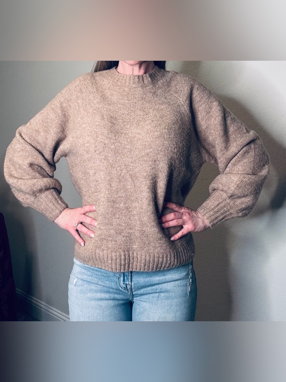 78 & Sunny Soft Crewneck Sweater Sz M Taupe